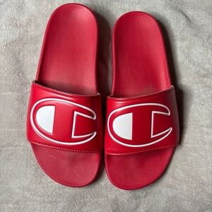 Champion slides